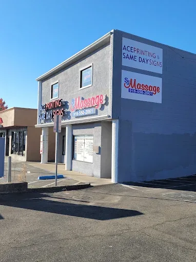 The Ace Printing and Same Day Signs storefront at 1835 Fulton Avenue, Sacramento